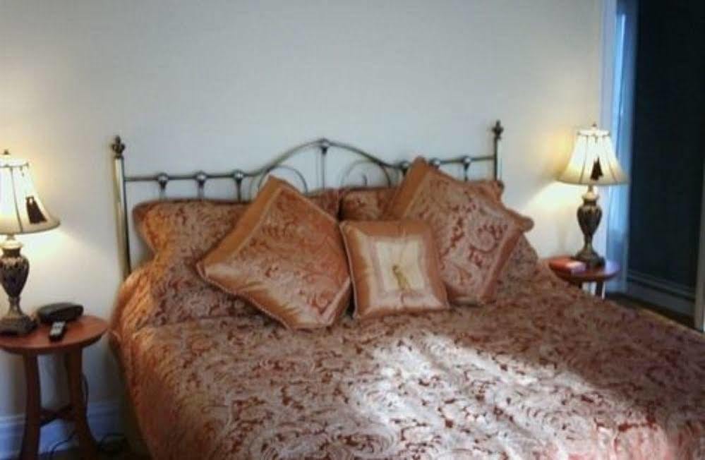 Four Creeks Bed & Breakfast Girard Zewnętrze zdjęcie